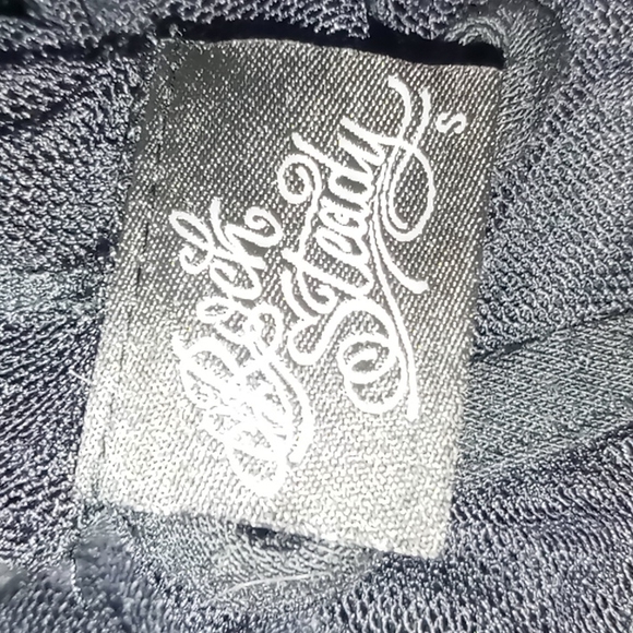 Rock steady top - Picture 3 of 4